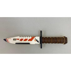 М-9 лак в Ассортименте